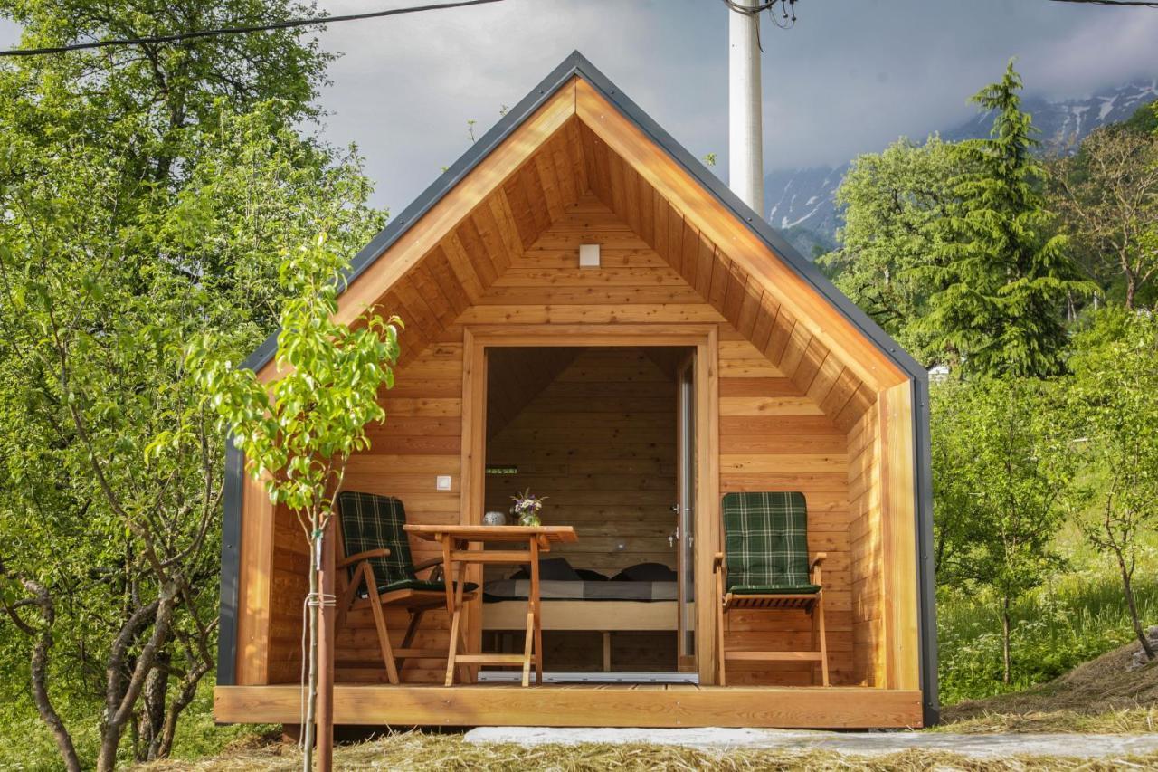 ホテル Glamping Kranjc コバリード エクステリア 写真