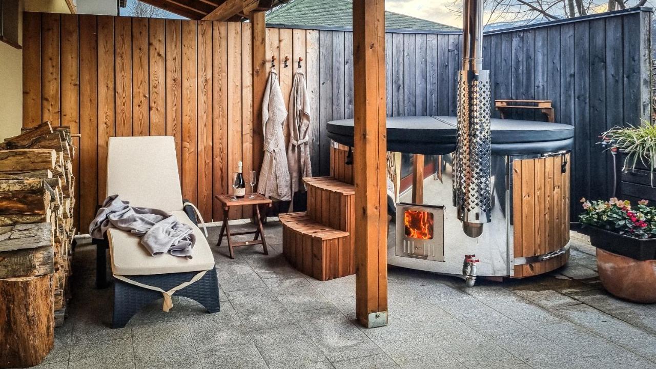 ホテル Glamping Kranjc コバリード エクステリア 写真